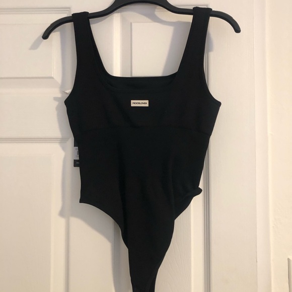 New black body suit perfect for the summertime. Size medium - Picture 8 of 13